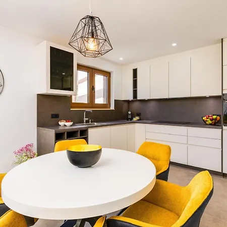 Casa Del Sole Lakmartin